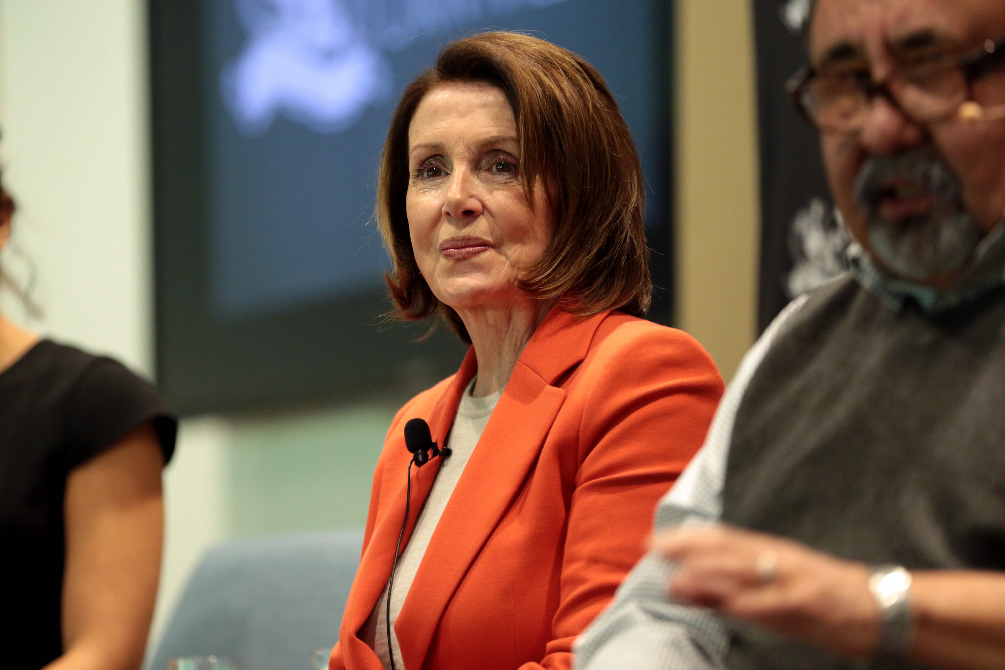 Does This Photo Show Nancy Pelosi Posing as ‘Miss Lube Rack 1955’?