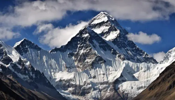 Unraveling the Truth: Is Mount Everest the Sun's Closest Point on Earth? – Truth or Fiction? - Vimarsana News